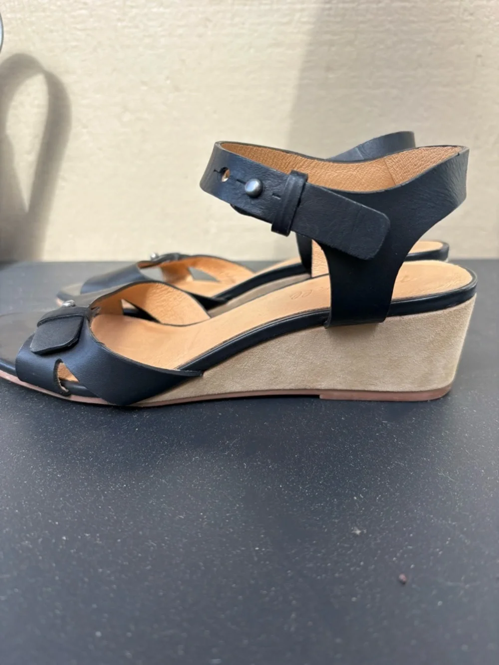 Madewell Women's Black Ankle-Strap Leather Sandals 6.5 - Picture 3 of 7